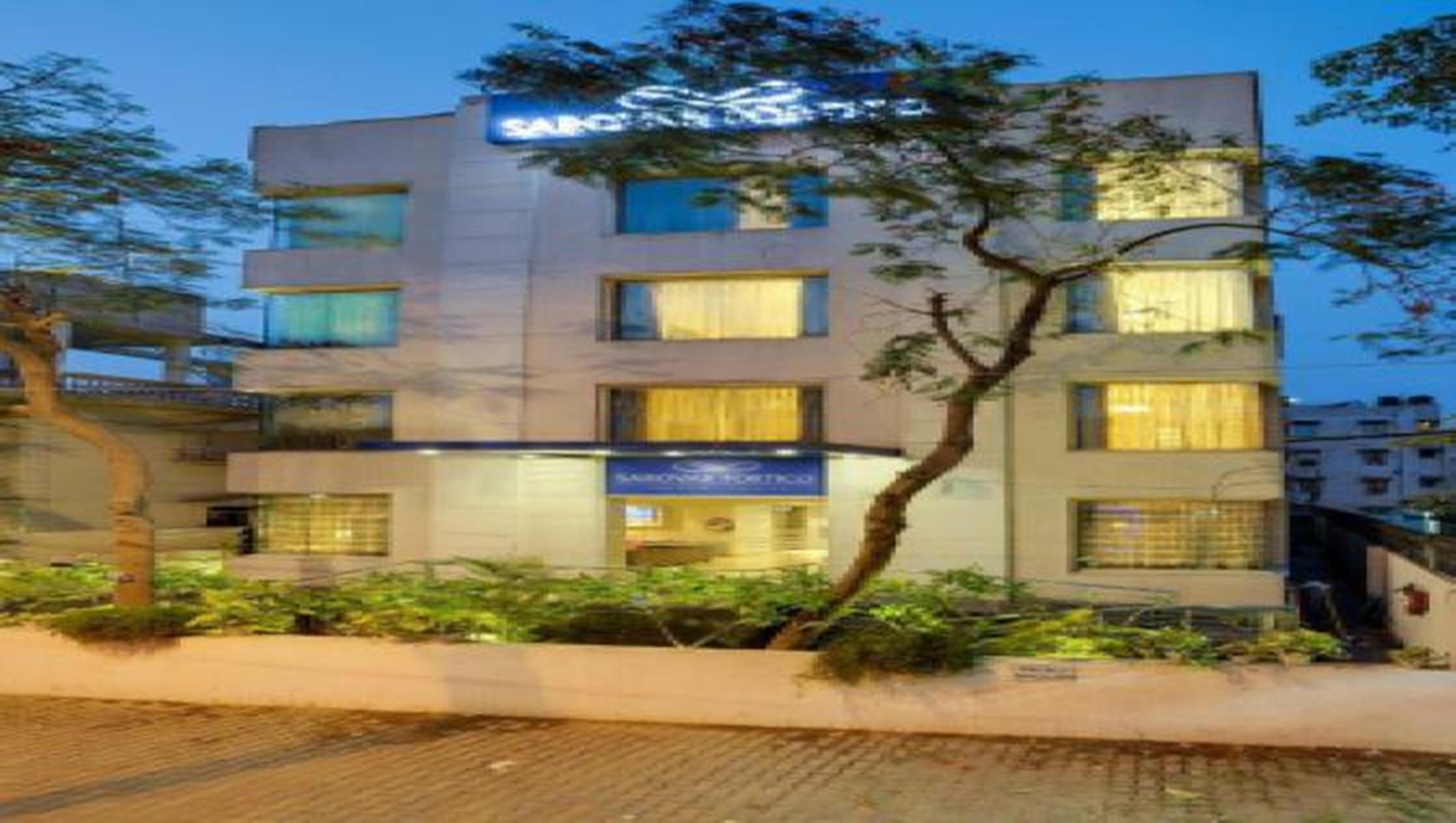 Sarovar Portico Naraina, Hotel New Delhi Extérieur photo