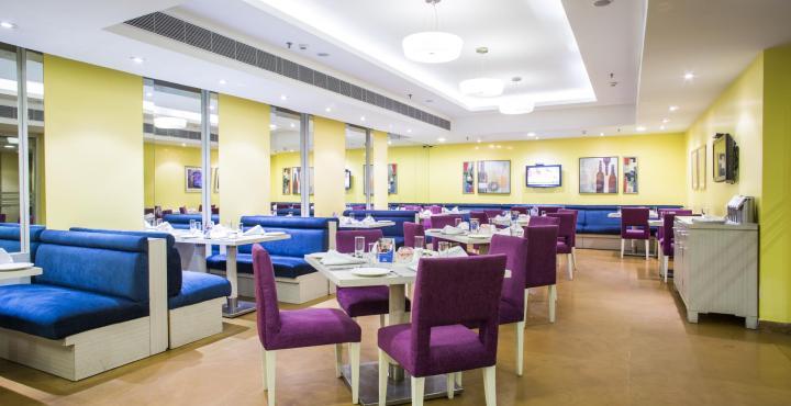 Sarovar Portico Naraina, Hotel New Delhi Extérieur photo