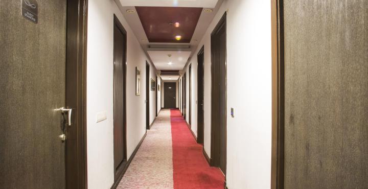 Sarovar Portico Naraina, Hotel New Delhi Extérieur photo